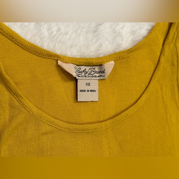 Lucky Brand marigold tank size xs - Picture 3 of 3